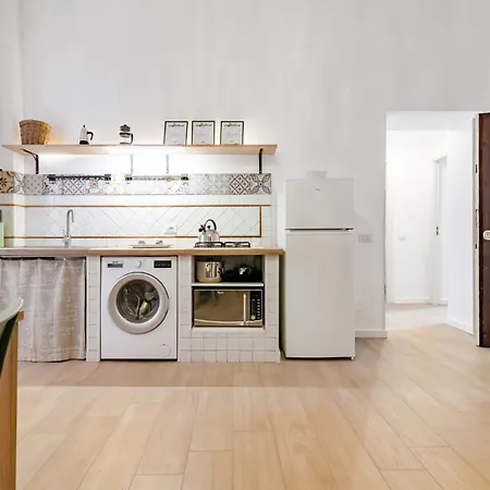 Apartamento Guesthost - Mezzojuso Near Via Roma Palermo